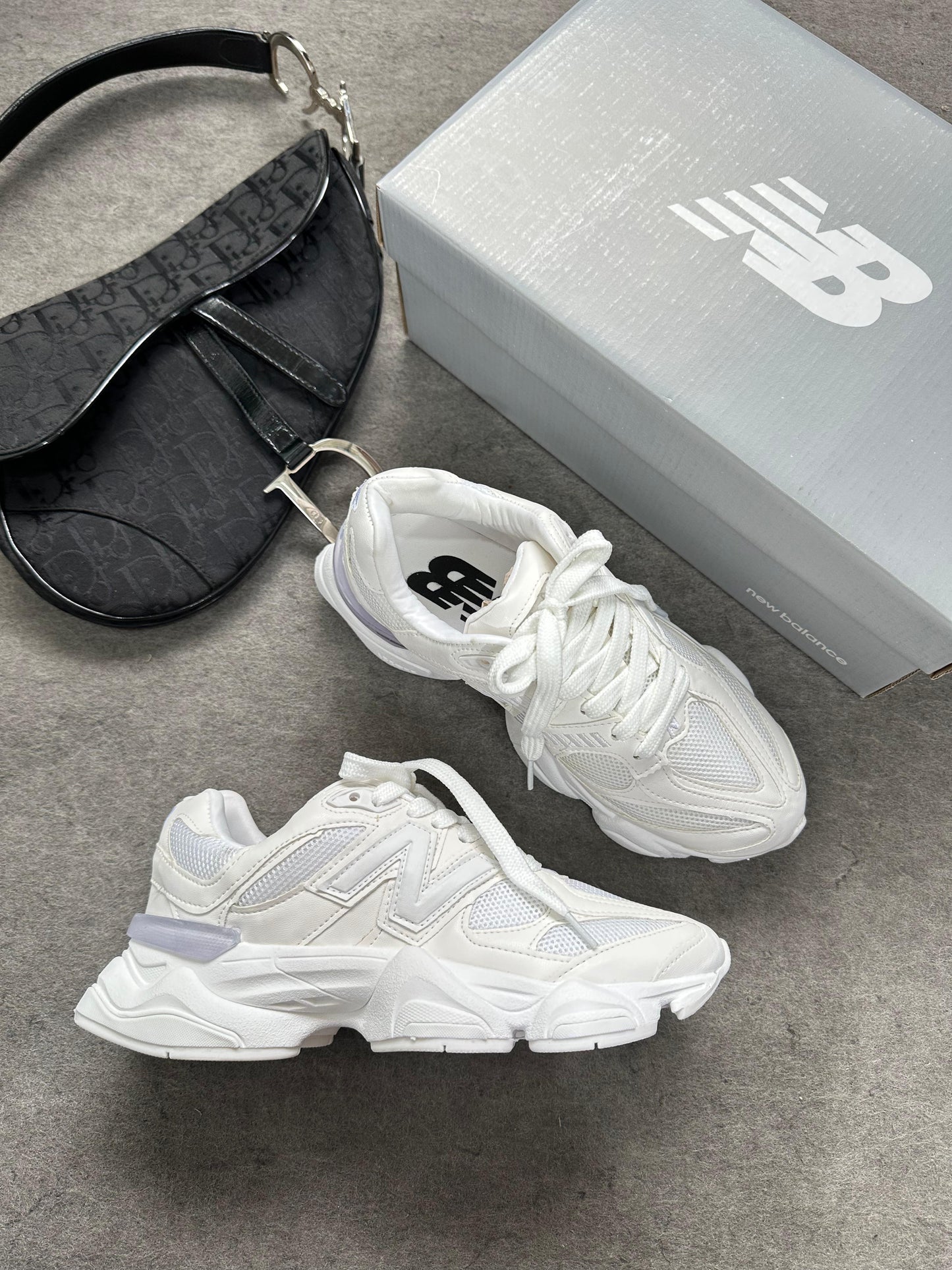 Tênis New Balance 9060 Sea Salt All White Premium Couro Legítimo