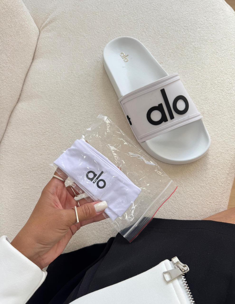 Chinelo  Slide Alo Branco + Tiara Premium