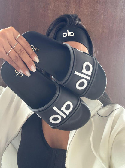 Chinelo Slide Alo Preto+ Tiara Premium