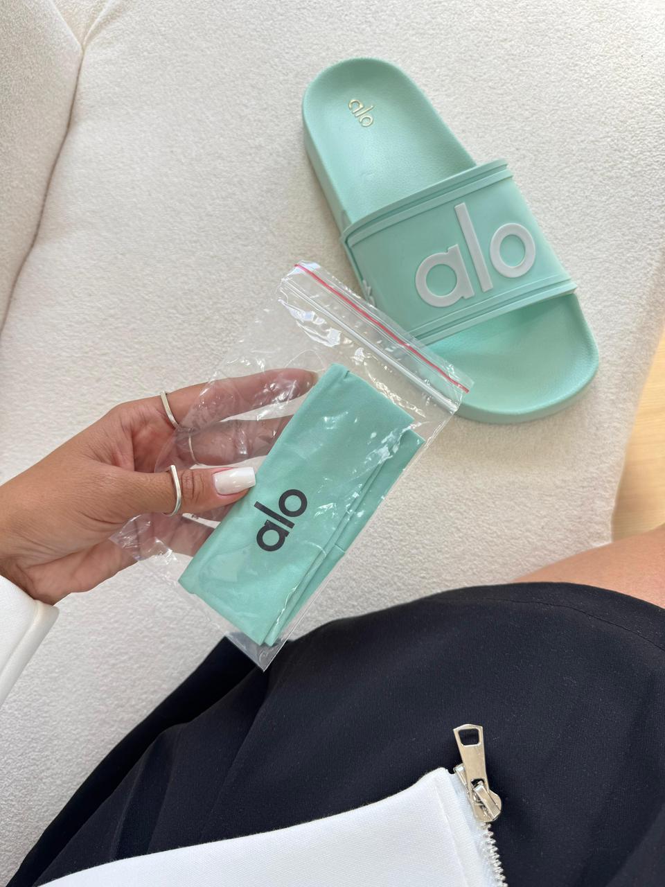 Chinelo Slide Alo Verde Água + Tiara Premium