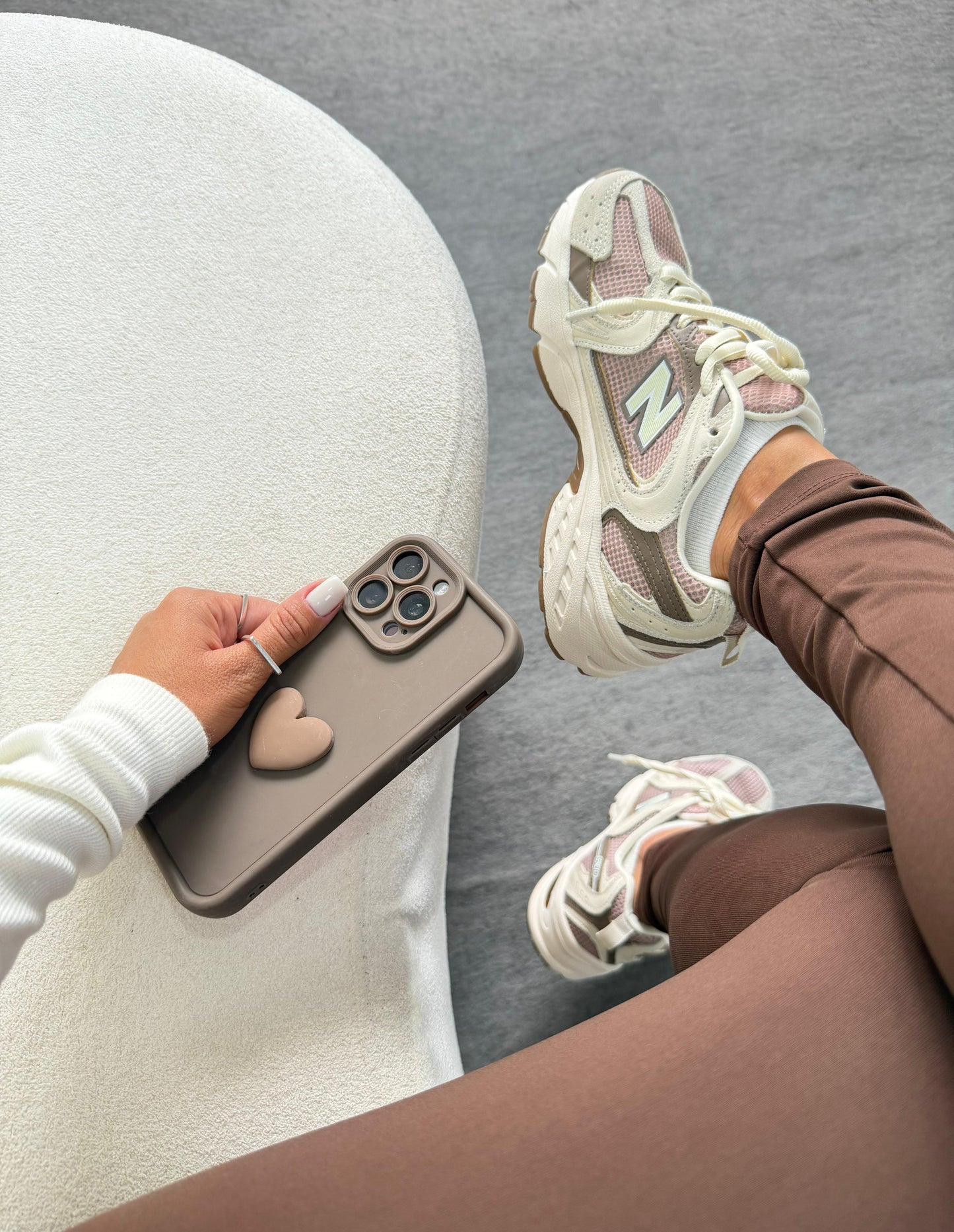 Tênis New Balance 530 Vanilla Rose Luxo