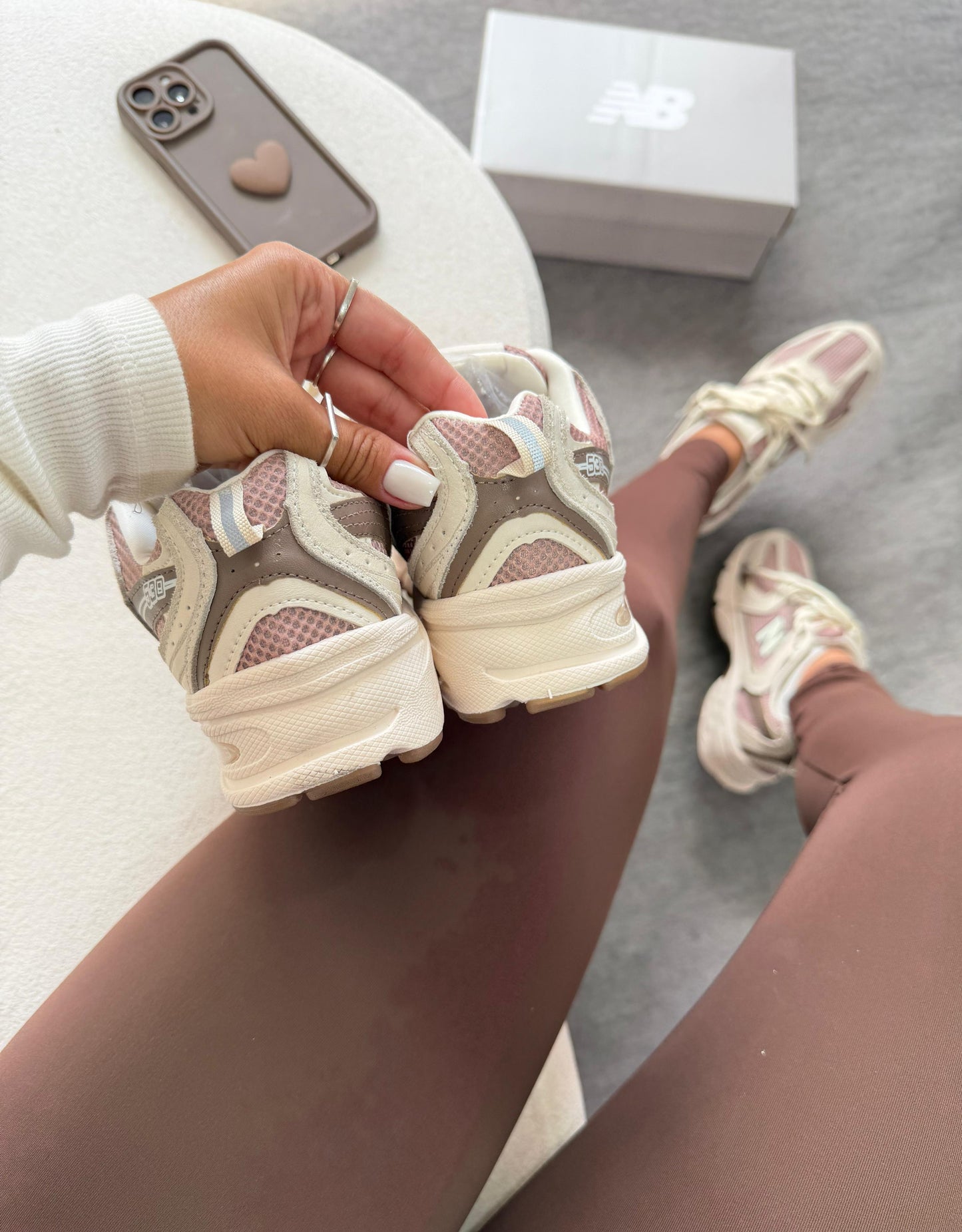 Tênis New Balance 530 Vanilla Rose Luxo