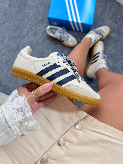 Tênis Adidas Samba OG Samba Bege e Marinho