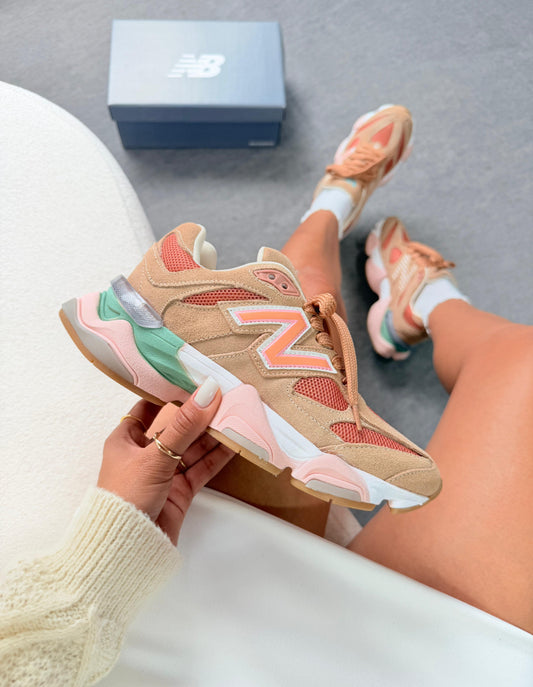 Tênis New Balance 9060 Sea Salt Colorway Couro Legítimo