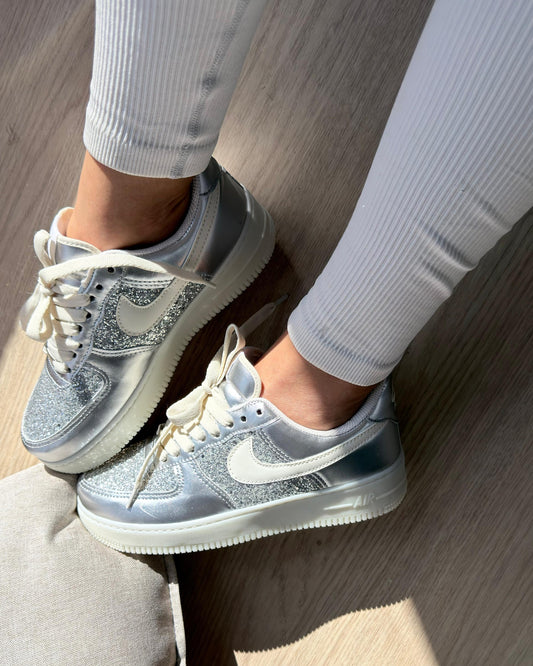 Tênis Nike Air Force Prata Glíter Premium