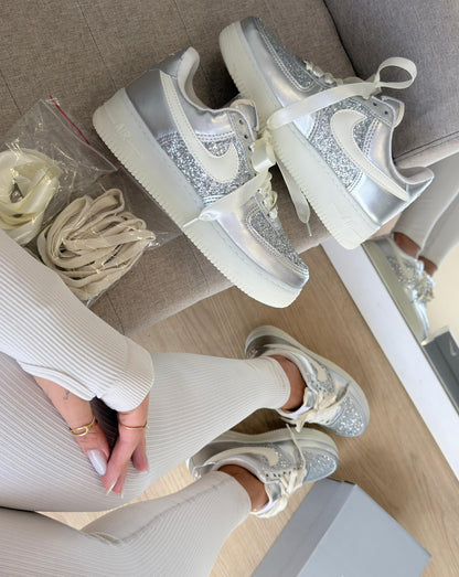 Tênis Nike Air Force Prata Glíter Premium