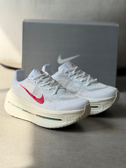 Tênis Nike Vomero Branco e Vermelho Premium