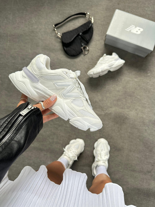 Tênis New Balance 9060 Sea Salt All White Premium Couro Legítimo