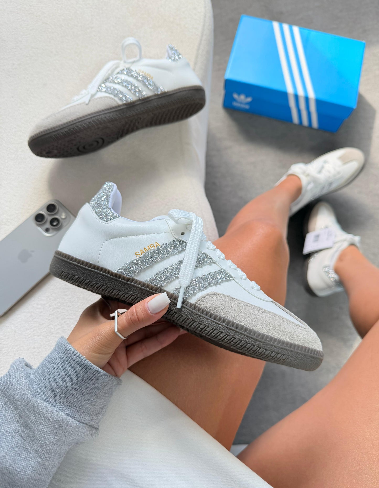 Tênis Adidas Samba OG Branco Branco Brilho