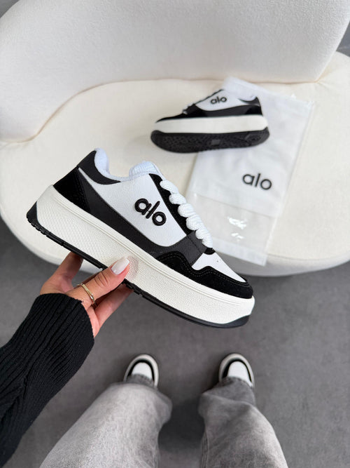 Tênis Alo Branco e Preto Plataforma