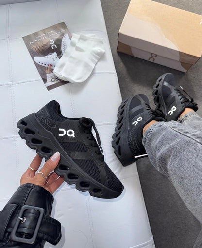 Tênis On Cloudtilt All Black Prime Feminino