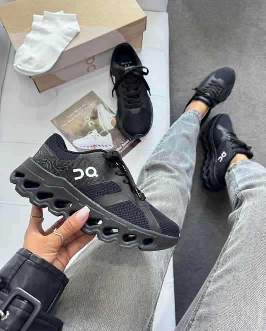 Tênis On Cloudtilt All Black Prime Feminino