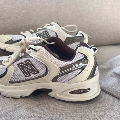 Tênis New Balance 530 Off Café Premium