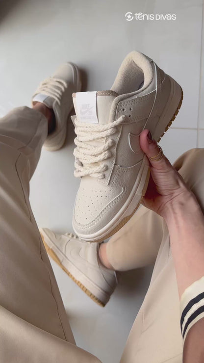 Tênis Nike Dunk SB Nude Bege Premium