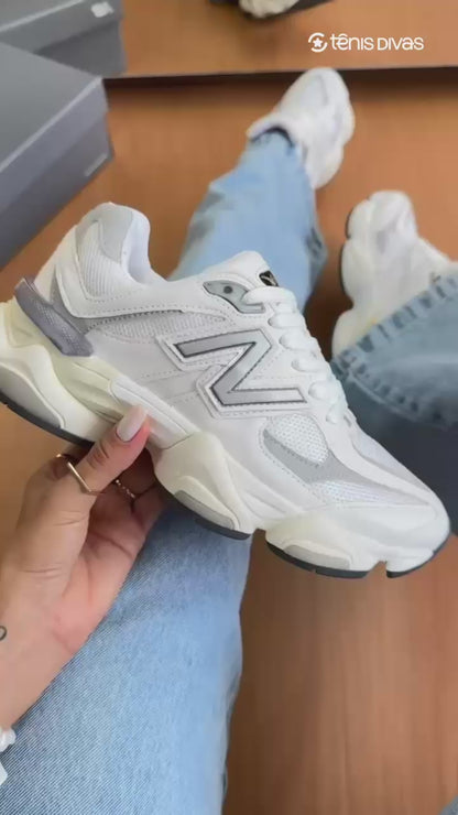Tênis New Balance 9060 Sea Salt Branco Couro Legítimo