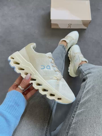 Tênis ON Cloud Cloudsurfer Off White Azul Bebê Prime