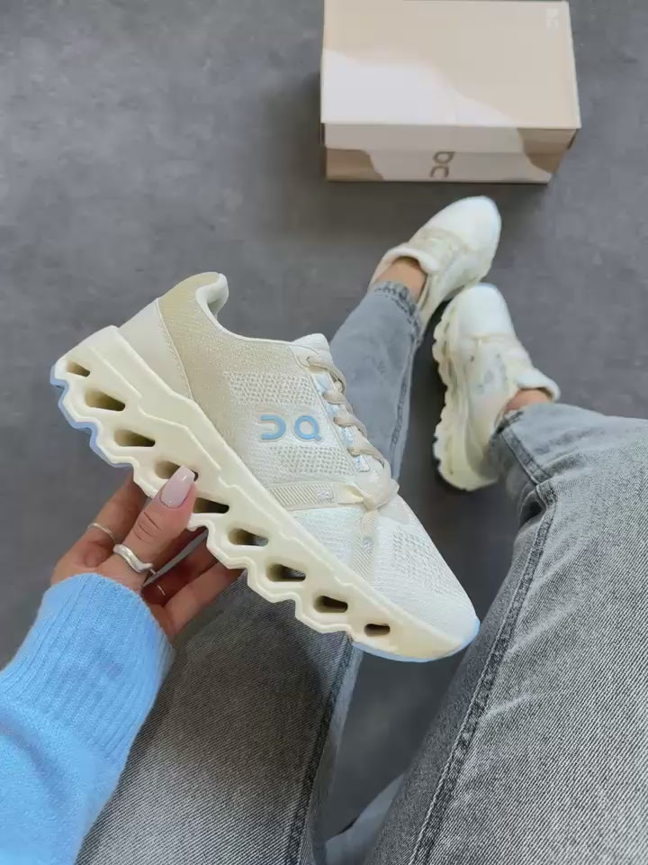 Tênis ON Cloud Cloudsurfer Off White Azul Bebê Prime